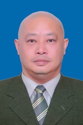 党委书记  龙尧