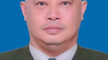 党委书记  龙尧